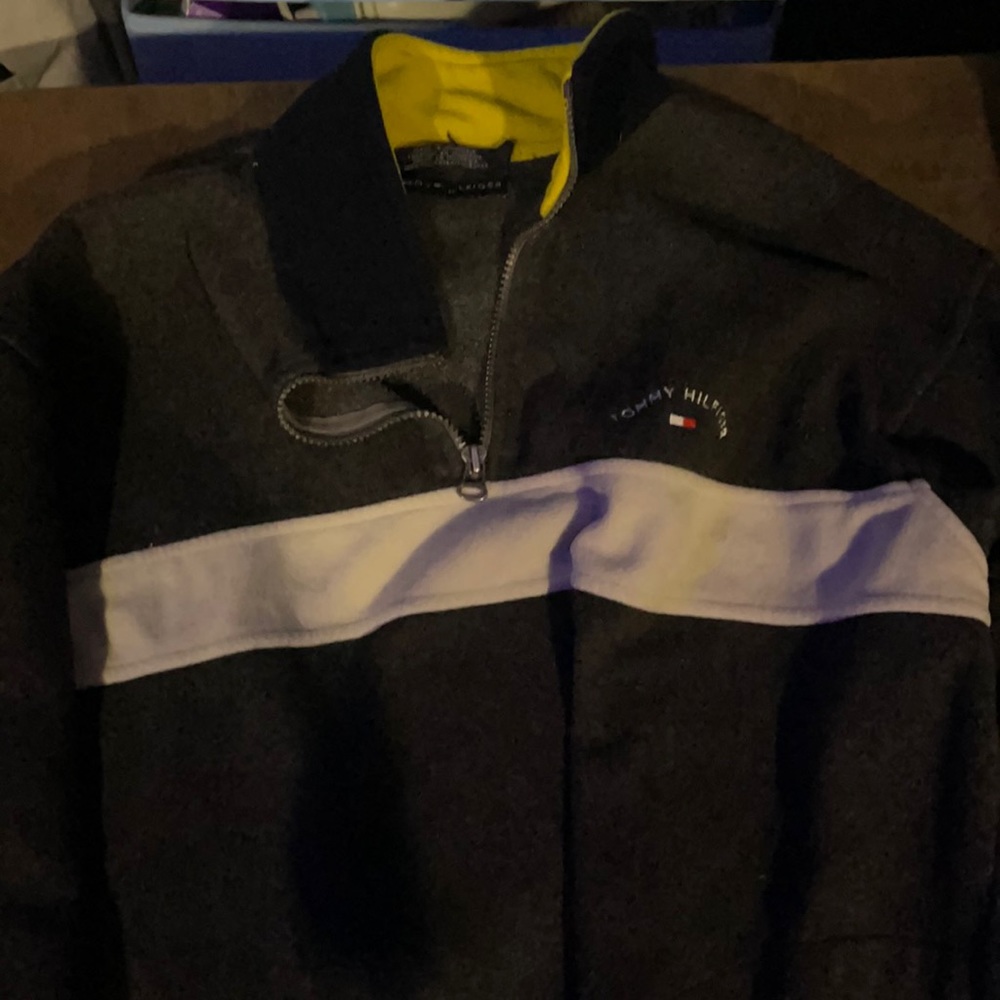 Men’s Tommy Hilfiger sweater